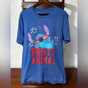 Disney Stitch Women’s XL Blue Short Sleeve Graphic T Shirt, Red Black, America